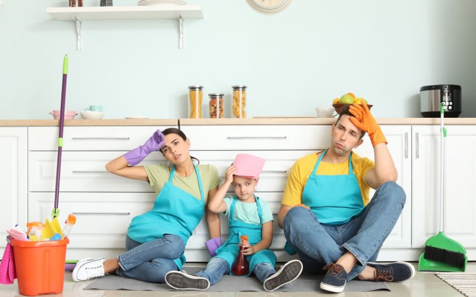 how-to-create-a-bi-weekly-house-cleaning-schedule-that-works-for-illinois-families